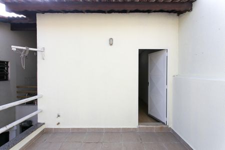 Casa à venda com 303m², 3 quartos e 4 vagas Casa à venda com 303m², 3 quartos e 4 vagasÁrea Externa