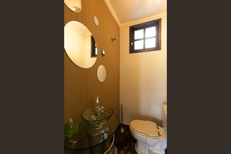 Casa à venda com 303m², 3 quartos e 4 vagas Casa à venda com 303m², 3 quartos e 4 vagasLavabo da Sala 1