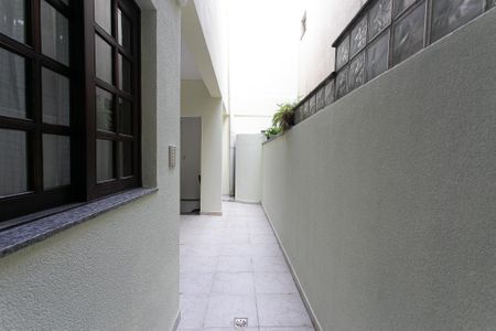 Casa à venda com 303m², 3 quartos e 4 vagas Casa à venda com 303m², 3 quartos e 4 vagasQuintal