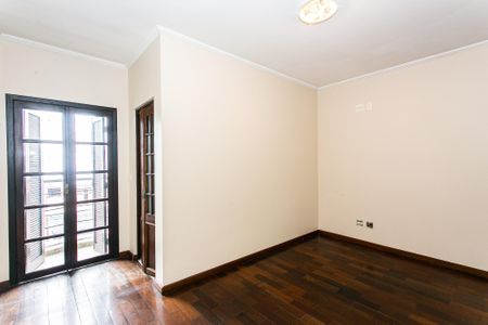 Casa à venda com 303m², 3 quartos e 4 vagas Casa à venda com 303m², 3 quartos e 4 vagasSuíte 1