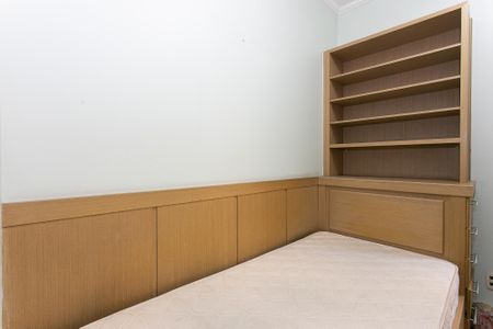 Casa à venda com 303m², 3 quartos e 4 vagas Casa à venda com 303m², 3 quartos e 4 vagasSuíte 2