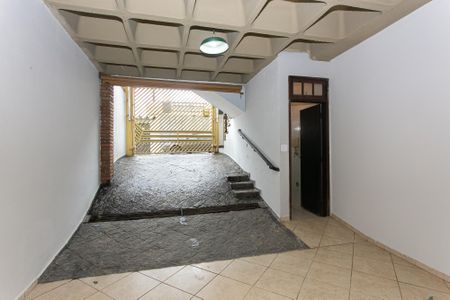 Casa à venda com 303m², 3 quartos e 4 vagas Casa à venda com 303m², 3 quartos e 4 vagasGaragem