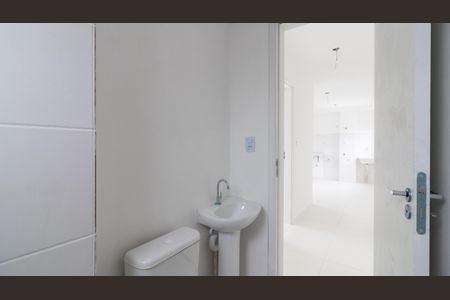 Apartamento à venda com 37m², 2 quartos e sem vagaBanheiro