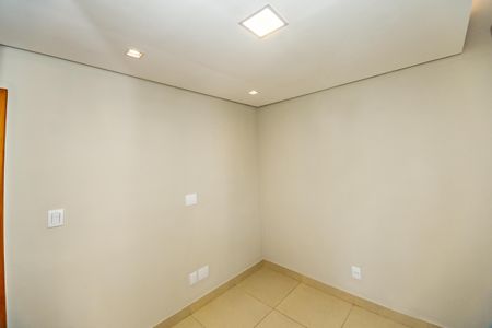 Apartamento para alugar com 2 quartos, 50m² em São João Batista, Belo Horizonte