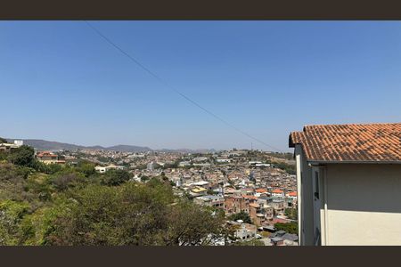 Vista Sala de apartamento à venda com 2 quartos, 62m² em Diamante (barreiro), Belo Horizonte