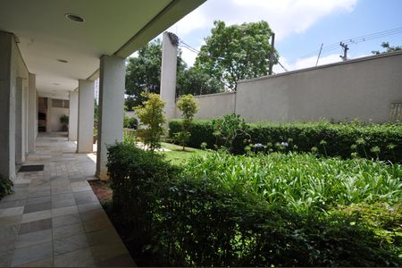 Apartamento à venda com 68m², 2 quartos e 1 vagaÁrea comum