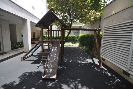 Apartamento à venda com 68m², 2 quartos e 1 vagaÁrea comum - Playground