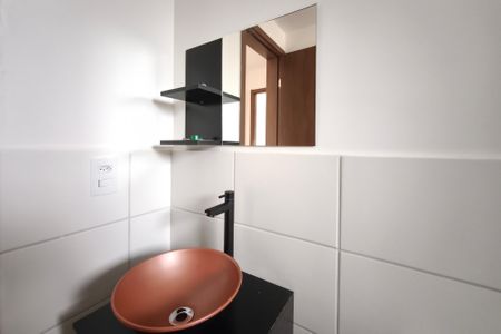 Apartamento para alugar com 44m², 2 quartos e 1 vaga Apartamento para alugar com 44m², 2 quartos e 1 vagaBanheiro