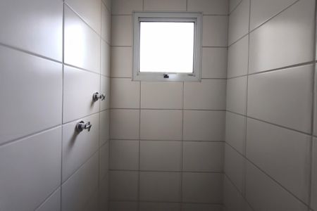 Apartamento para alugar com 44m², 2 quartos e 1 vaga Apartamento para alugar com 44m², 2 quartos e 1 vagaBanheiro