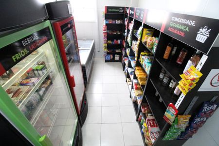 Apartamento para alugar com 90m², 3 quartos e 2 vagasÁrea comum - Mini Mercado