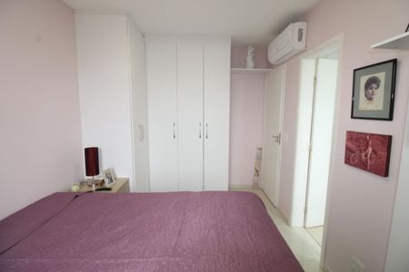 Apartamento para alugar com 90m², 3 quartos e 2 vagasSuíte