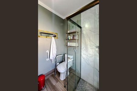 Apartamento à venda com 238m², 6 quartos e 4 vagasBanheiro da Suíte 2