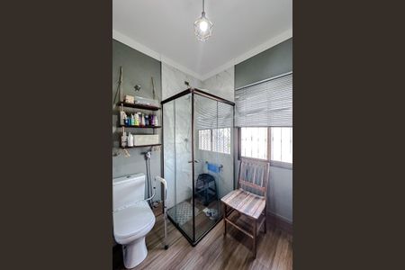 Apartamento à venda com 238m², 6 quartos e 4 vagasBanheiro da Suíte 2