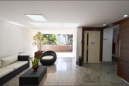 Apartamento à venda com 328m², 4 quartos e 3 vagasÁrea comum