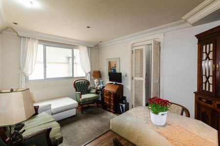 Sala de apartamento à venda com 2 quartos, 72m² em Vila Olímpia, São Paulo