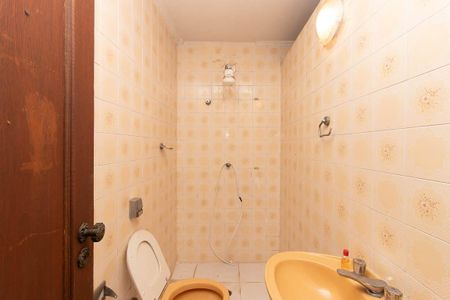 Casa à venda com 540m², 4 quartos e 4 vagasBanheiro - Quintal