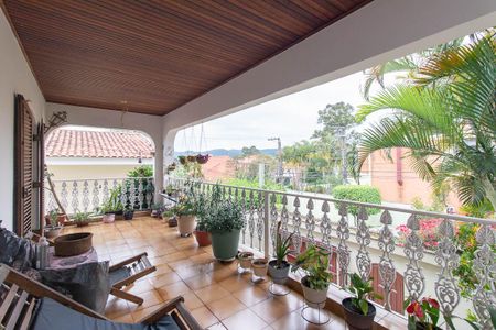 Casa à venda com 540m², 4 quartos e 4 vagasVaranda 1