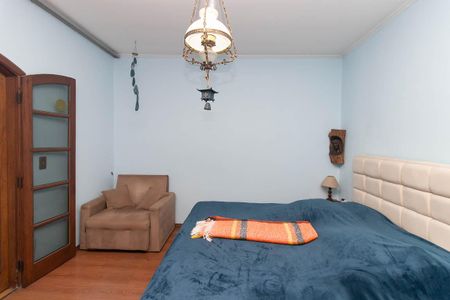 Casa à venda com 540m², 4 quartos e 4 vagasSuíte 2