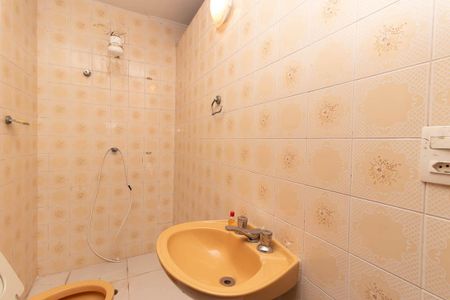 Casa à venda com 540m², 4 quartos e 4 vagasBanheiro - Quintal