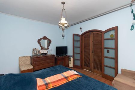 Casa à venda com 540m², 4 quartos e 4 vagasSuíte 2