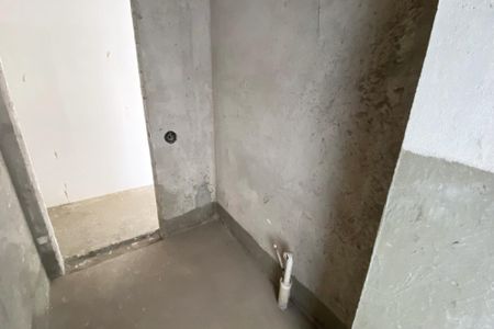 Apartamento à venda com 340m², 4 quartos e 4 vagas Apartamento à venda com 340m², 4 quartos e 4 vagasLavabo