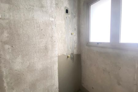 Apartamento à venda com 340m², 4 quartos e 4 vagas Apartamento à venda com 340m², 4 quartos e 4 vagasBanheiro de Serviço