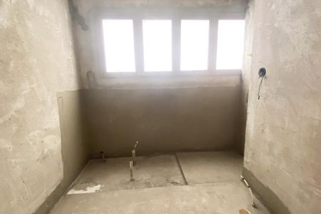 Apartamento à venda com 340m², 4 quartos e 4 vagas Apartamento à venda com 340m², 4 quartos e 4 vagasBanheiro da Suíte 3 - Masculino