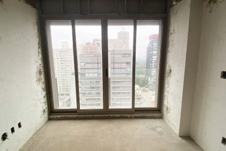 Apartamento à venda com 340m², 4 quartos e 4 vagas Apartamento à venda com 340m², 4 quartos e 4 vagasSuíte 1