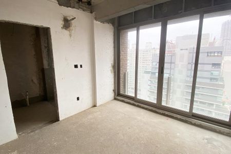 Apartamento à venda com 340m², 4 quartos e 4 vagas Apartamento à venda com 340m², 4 quartos e 4 vagasSuíte 2