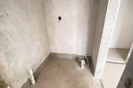 Apartamento à venda com 340m², 4 quartos e 4 vagas Apartamento à venda com 340m², 4 quartos e 4 vagasBanheiro da Suíte 1