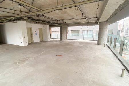 Apartamento à venda com 340m², 4 quartos e 4 vagas Apartamento à venda com 340m², 4 quartos e 4 vagasSala