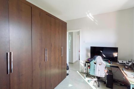 Casa à venda com 242m², 3 quartos e 4 vagasQuarto