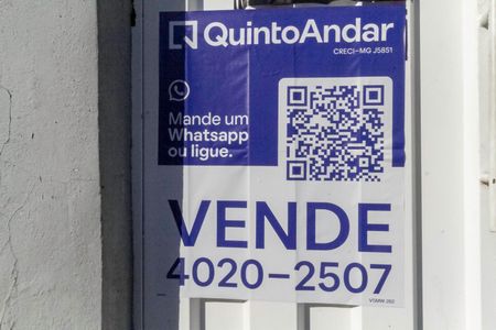 Placa de casa à venda com 3 quartos, 242m² em Alípio de Melo, Belo Horizonte