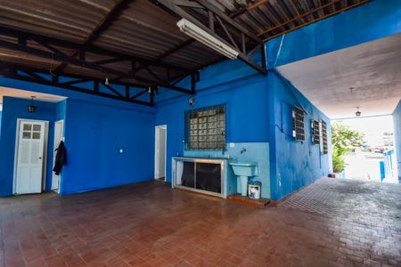 Casa à venda com 360m², 2 quartos e 5 vagasÁrea de Serviço