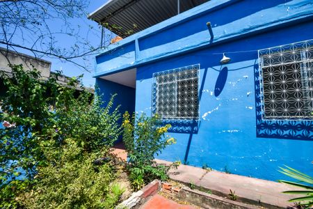 Casa à venda com 360m², 2 quartos e 5 vagasQuintal