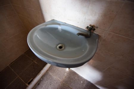 Casa à venda com 360m², 2 quartos e 5 vagasTerraço - Banheiro