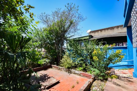 Casa à venda com 360m², 2 quartos e 5 vagasQuintal