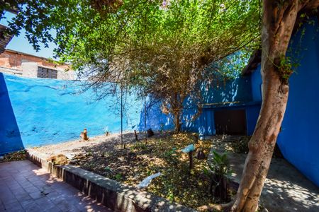 Casa à venda com 360m², 2 quartos e 5 vagasQuintal