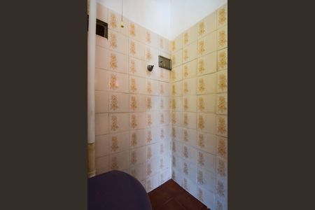 Casa à venda com 360m², 2 quartos e 5 vagasBanheiro de Serviço