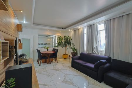 Sala de apartamento à venda com 4 quartos, 130m² em Grajaú, Belo Horizonte