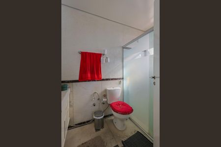 Apartamento à venda com 130m², 4 quartos e 2 vagas Apartamento à venda com 130m², 4 quartos e 2 vagasBanheiro da Suíte
