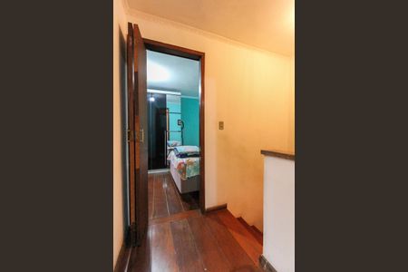 Casa à venda com 88m², 2 quartos e 1 vaga Casa à venda com 88m², 2 quartos e 1 vagaCorredor