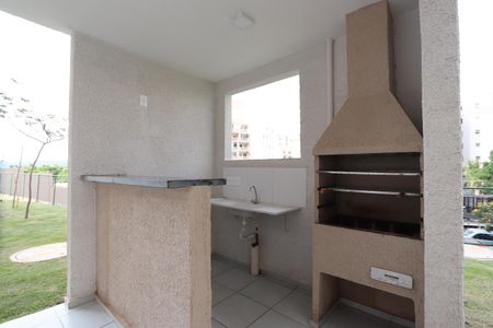 Apartamento para alugar com 33m², 2 quartos e sem vagaÁrea comum - Churrasqueira