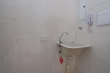 Apartamento para alugar com 33m², 2 quartos e sem vagaCozinha - detalhe tanque