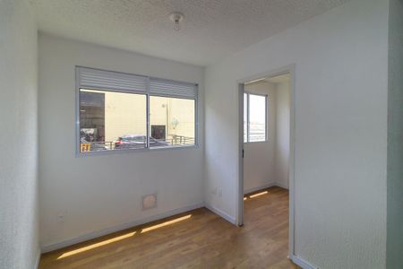 Sala de apartamento para alugar com 2 quartos, 33m² em Parque São Lourenço, São Paulo