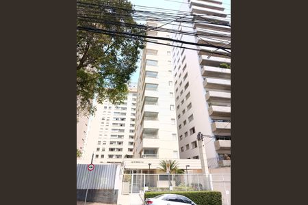 Apartamento à venda com 80m², 2 quartos e 2 vagasFachada