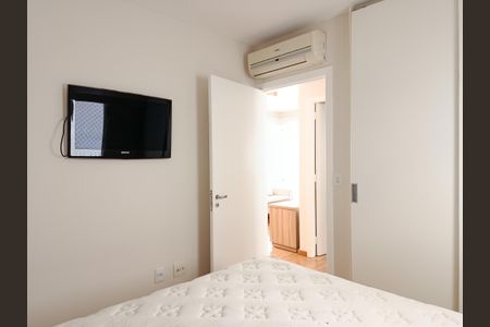 Apartamento à venda com 80m², 2 quartos e 2 vagasSuíte 1