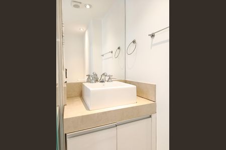 Apartamento à venda com 80m², 2 quartos e 2 vagasBanheiro suíte 1