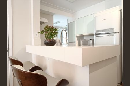 Apartamento à venda com 80m², 2 quartos e 2 vagasCozinha