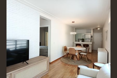 Apartamento à venda com 80m², 2 quartos e 2 vagasSala